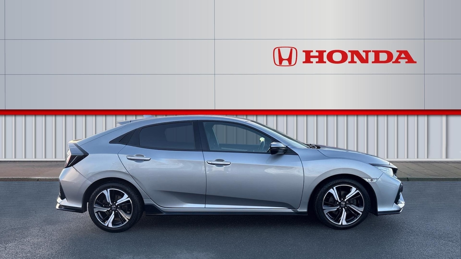 Used Honda Civic 2018 for sale - 77186766: Photo 5