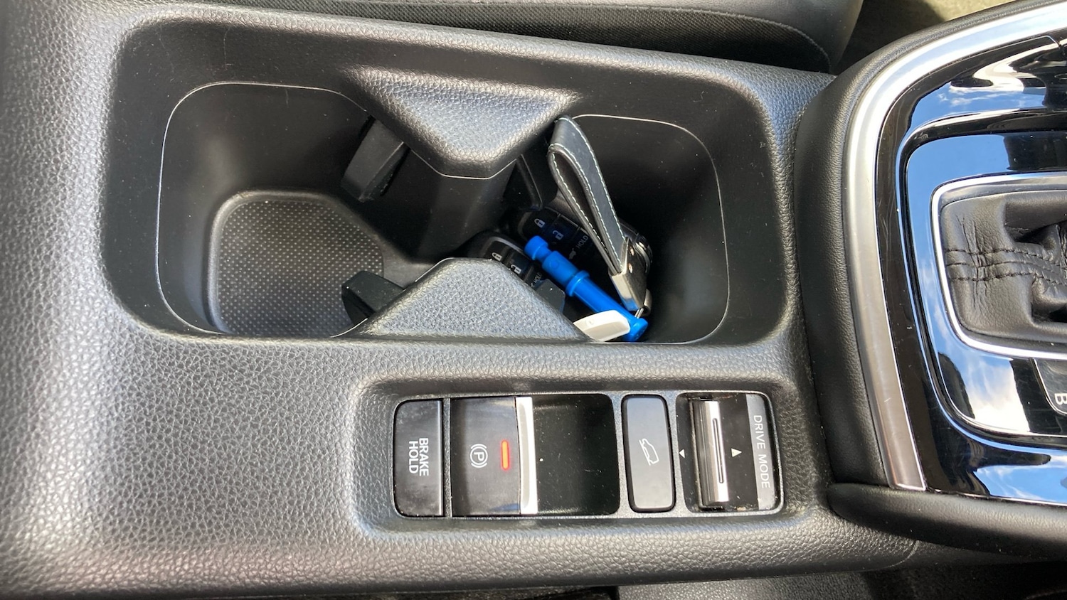 Vehicle 33