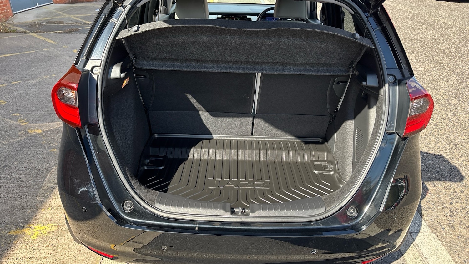 Vehicle 33