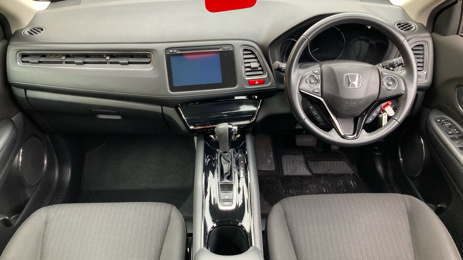 Used Honda HR-V 2018 for sale - 77652934: Photo 4