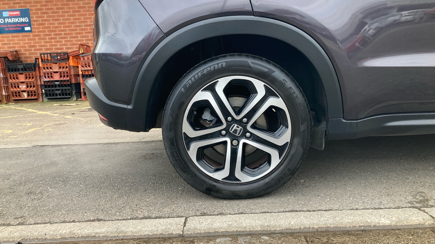 Used Honda HR-V 2018 for sale - 77652934: Photo 9