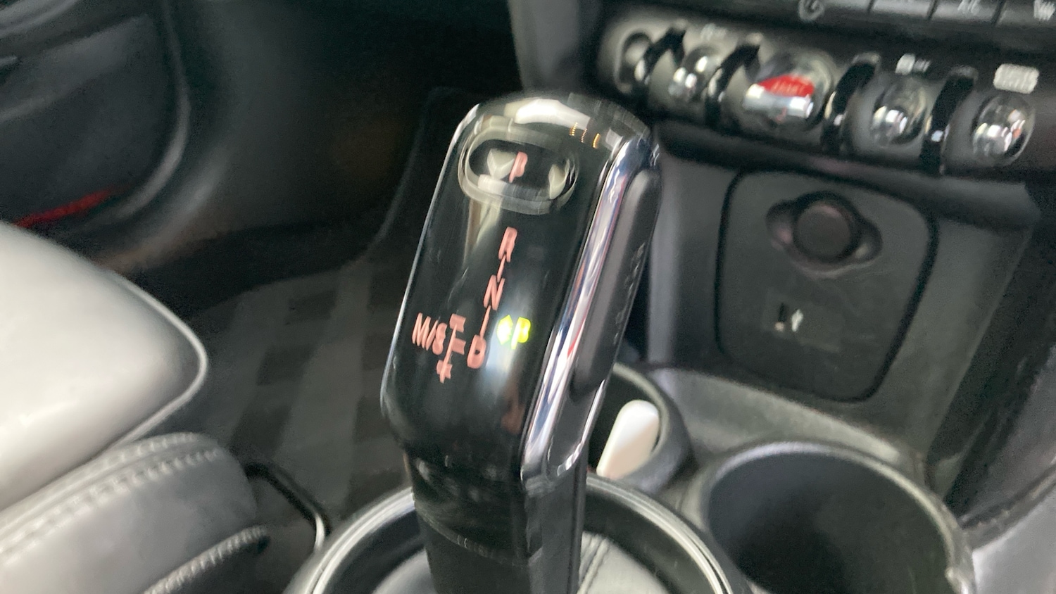 Used MINI Convertible 2023 for sale - 77381502: Photo 19