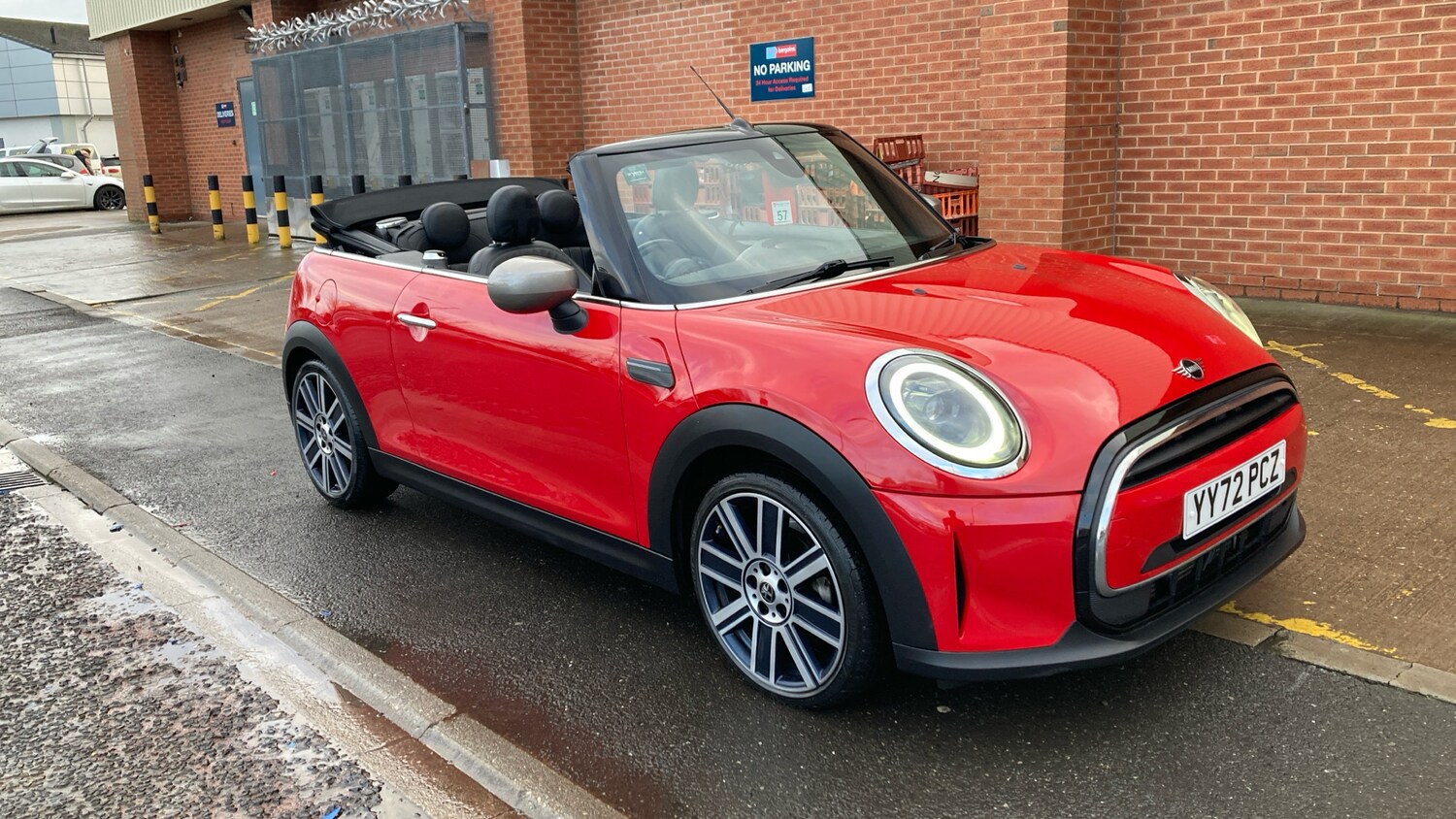 Used MINI Convertible 2023 for sale - 77381502: Photo 45