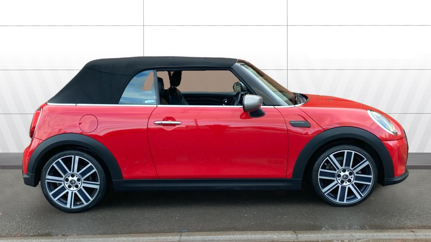 Used MINI Convertible 2023 for sale - 77381502: Photo 5