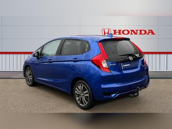Used Honda Jazz 2018 for sale - 76490440: Photo