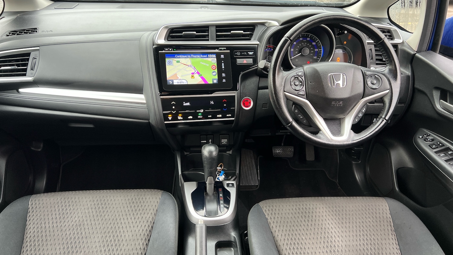 Used Honda Jazz 2018 for sale - 76490440: Photo 4