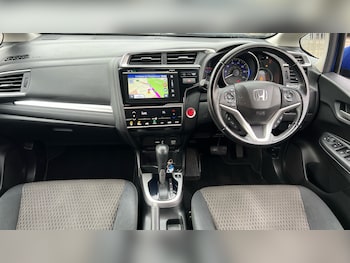 Used Honda Jazz 2018 for sale - 76490440: Photo