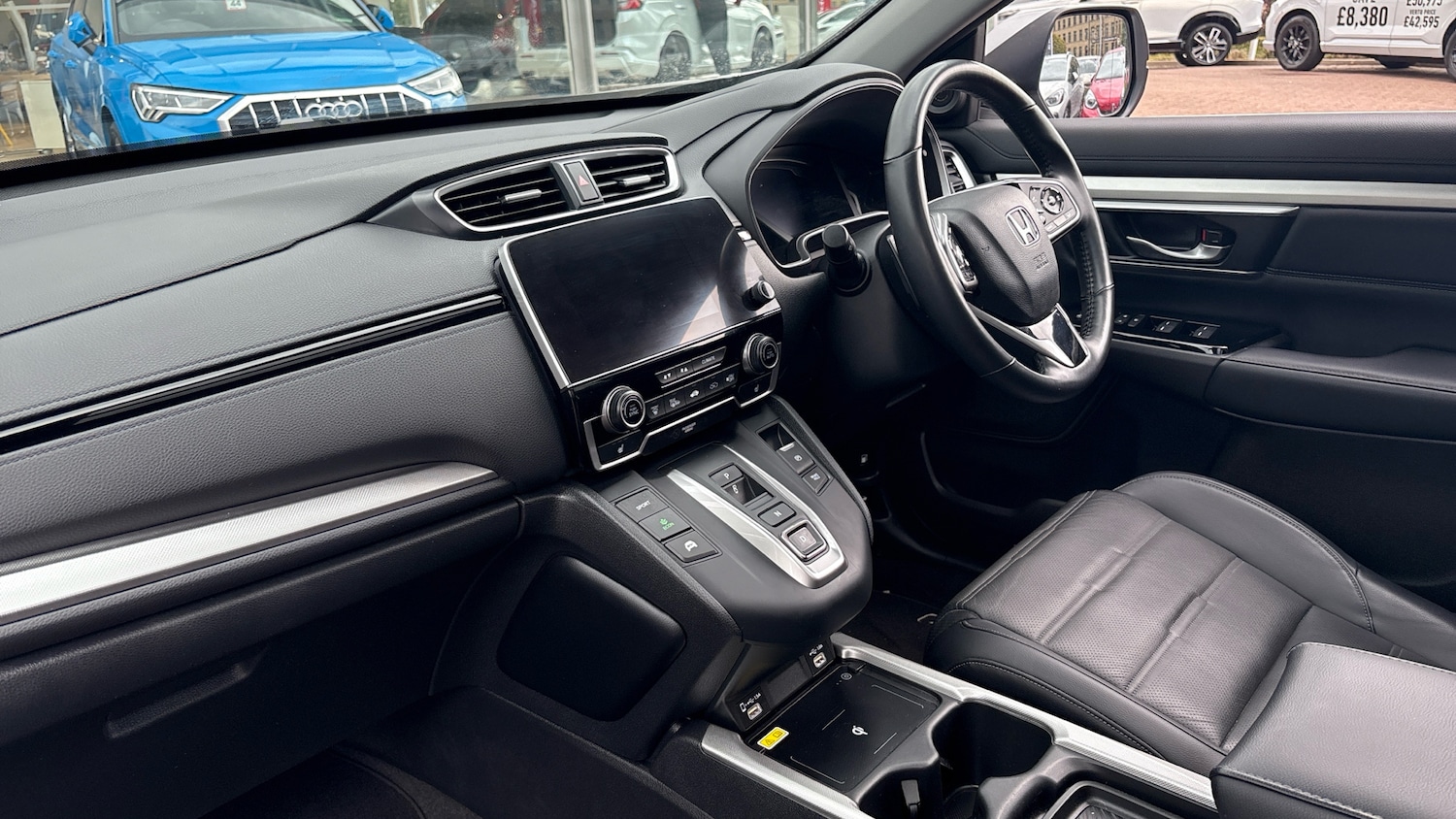 Used Honda CR-V 2022 for sale - 76490337: Photo 2