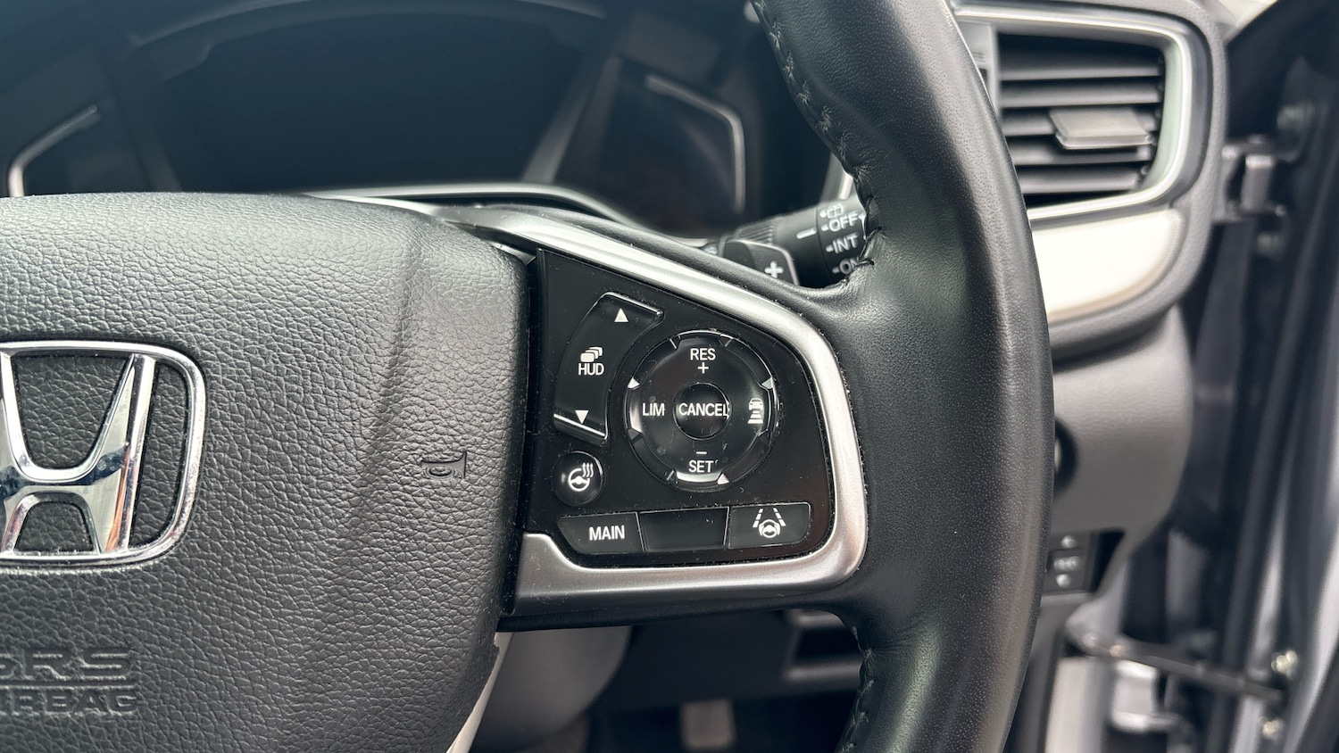 Used Honda CR-V 2022 for sale - 76490337: Photo 40