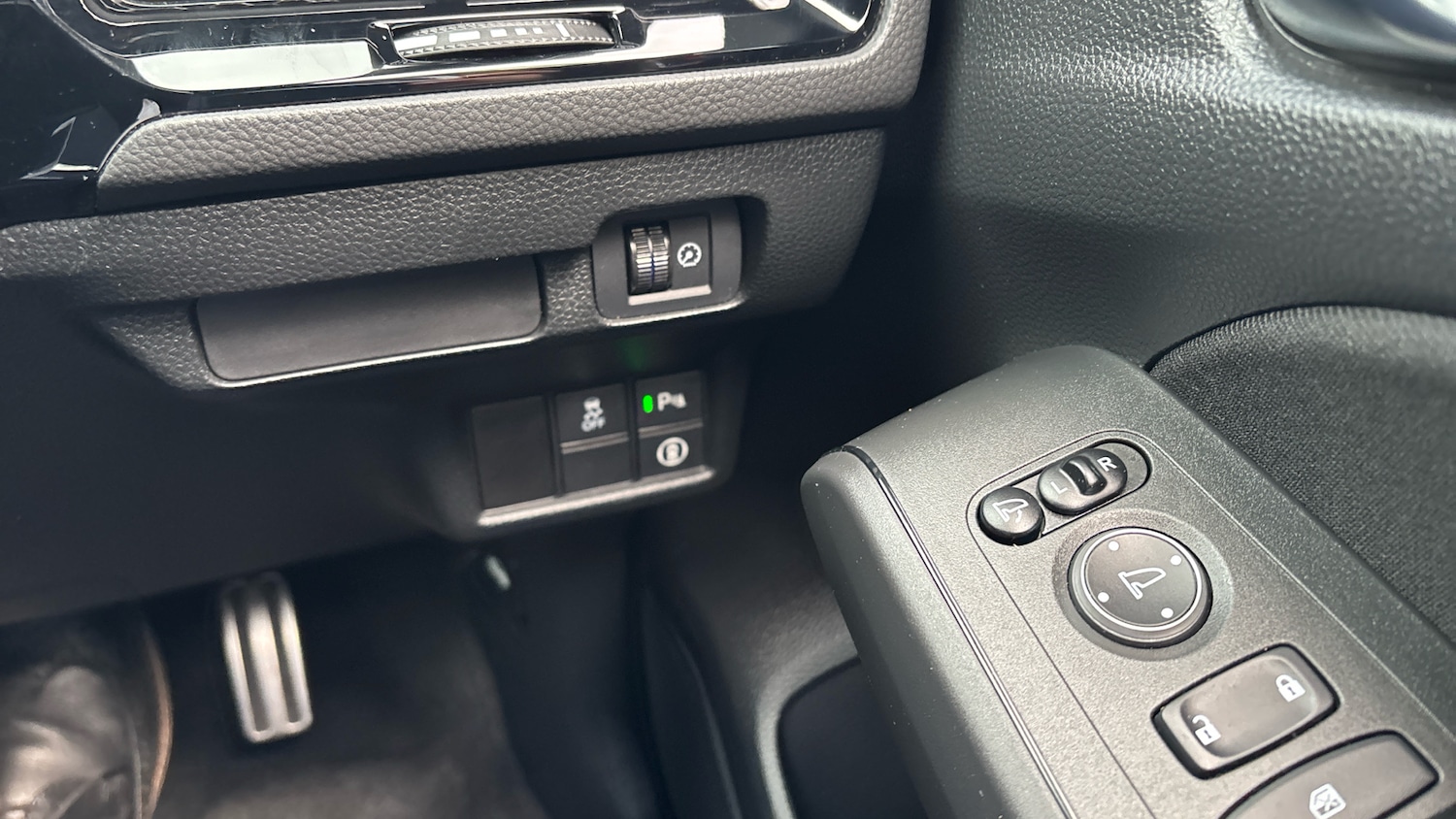 Vehicle 35