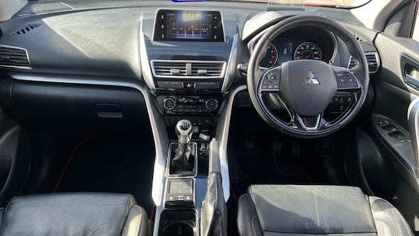 Used Mitsubishi Eclipse Cross 2018 for sale - 76233058: Photo 10