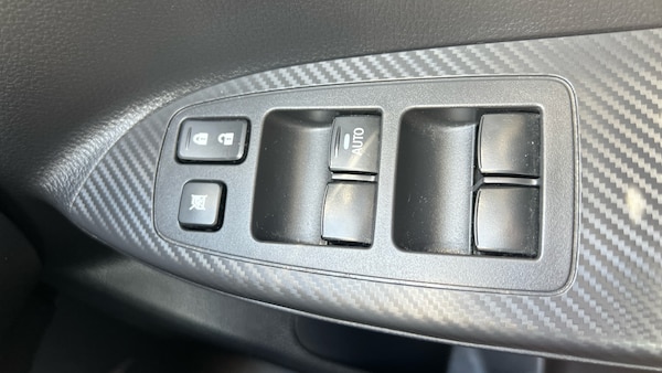 Used Mitsubishi Eclipse Cross 2018 for sale - 76233058: Photo 21