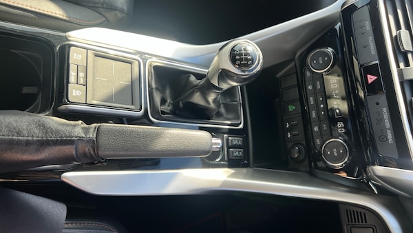 Used Mitsubishi Eclipse Cross 2018 for sale - 76233058: Photo 31