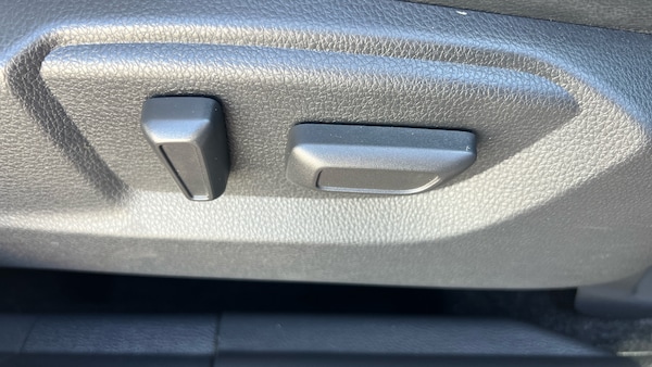 Used Mitsubishi Eclipse Cross 2018 for sale - 76233058: Photo 37