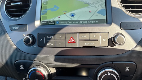 Used Hyundai i10 2019 for sale - 75663171: Photo 32