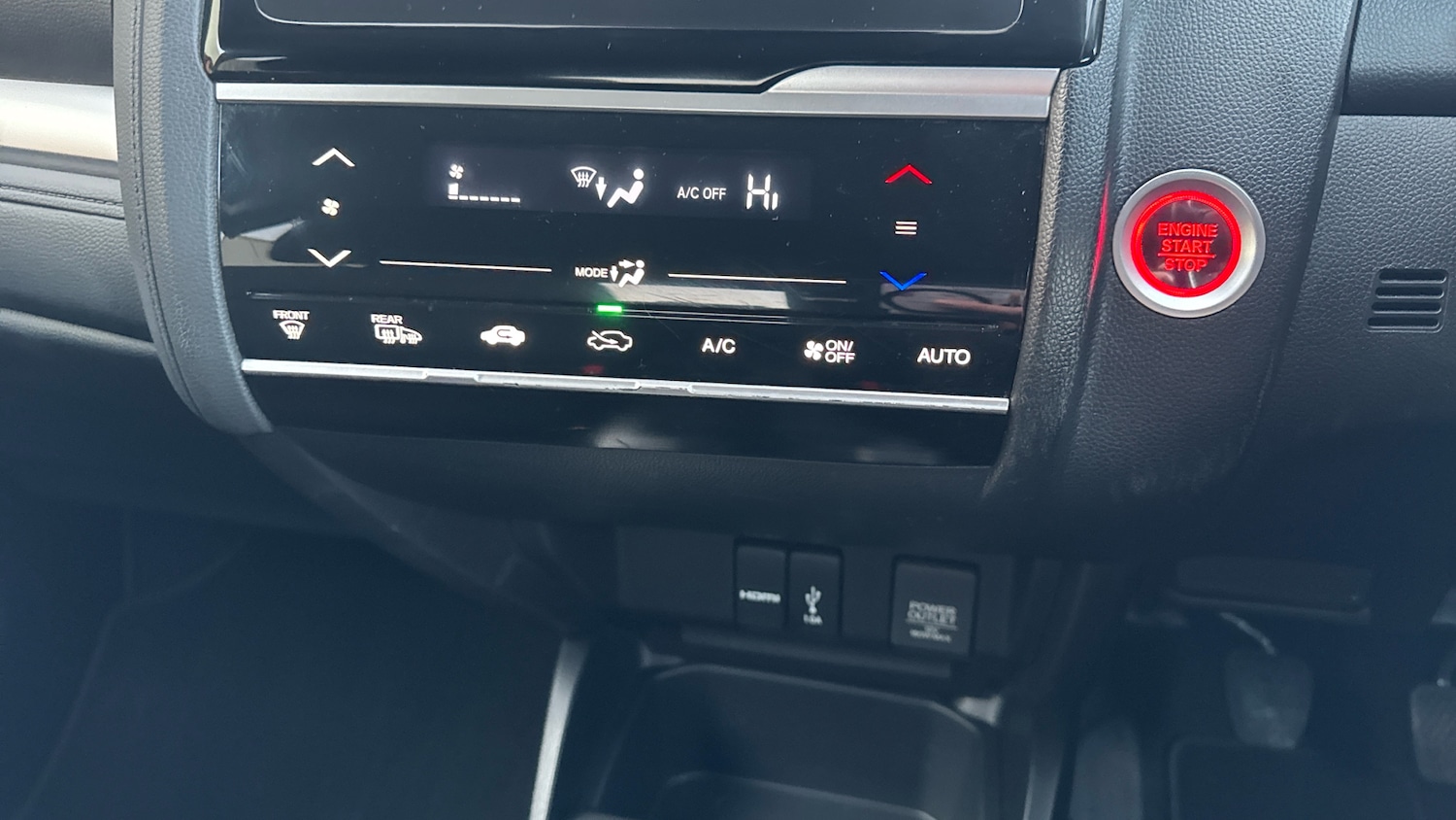 Used Honda Jazz 2018 for sale - 77115793: Photo 20