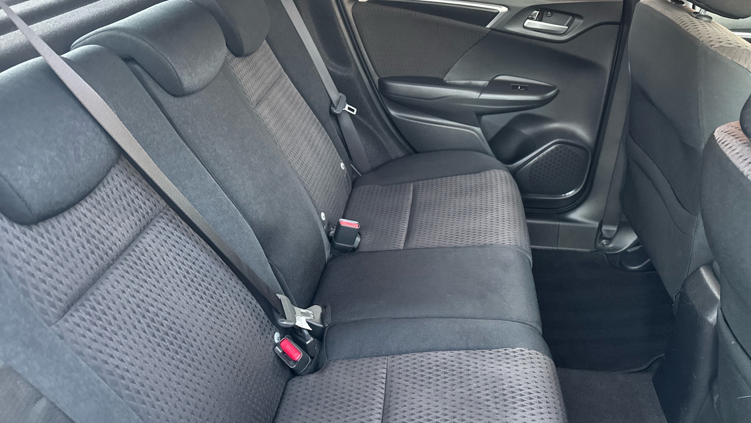 Used Honda Jazz 2018 for sale - 77115793: Photo 30