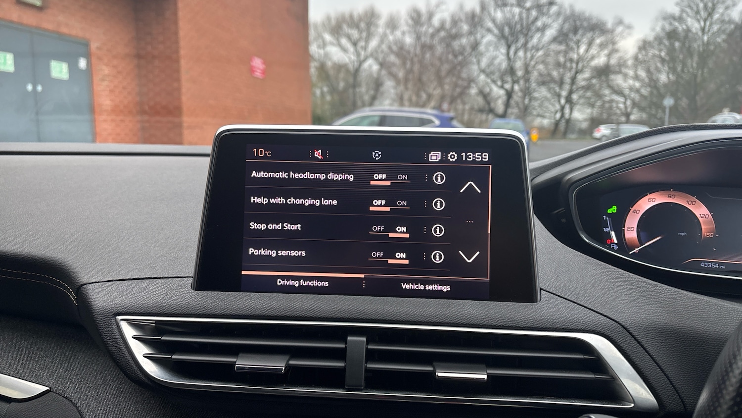 Used Peugeot 3008 2017 for sale - 77023275: Photo 12