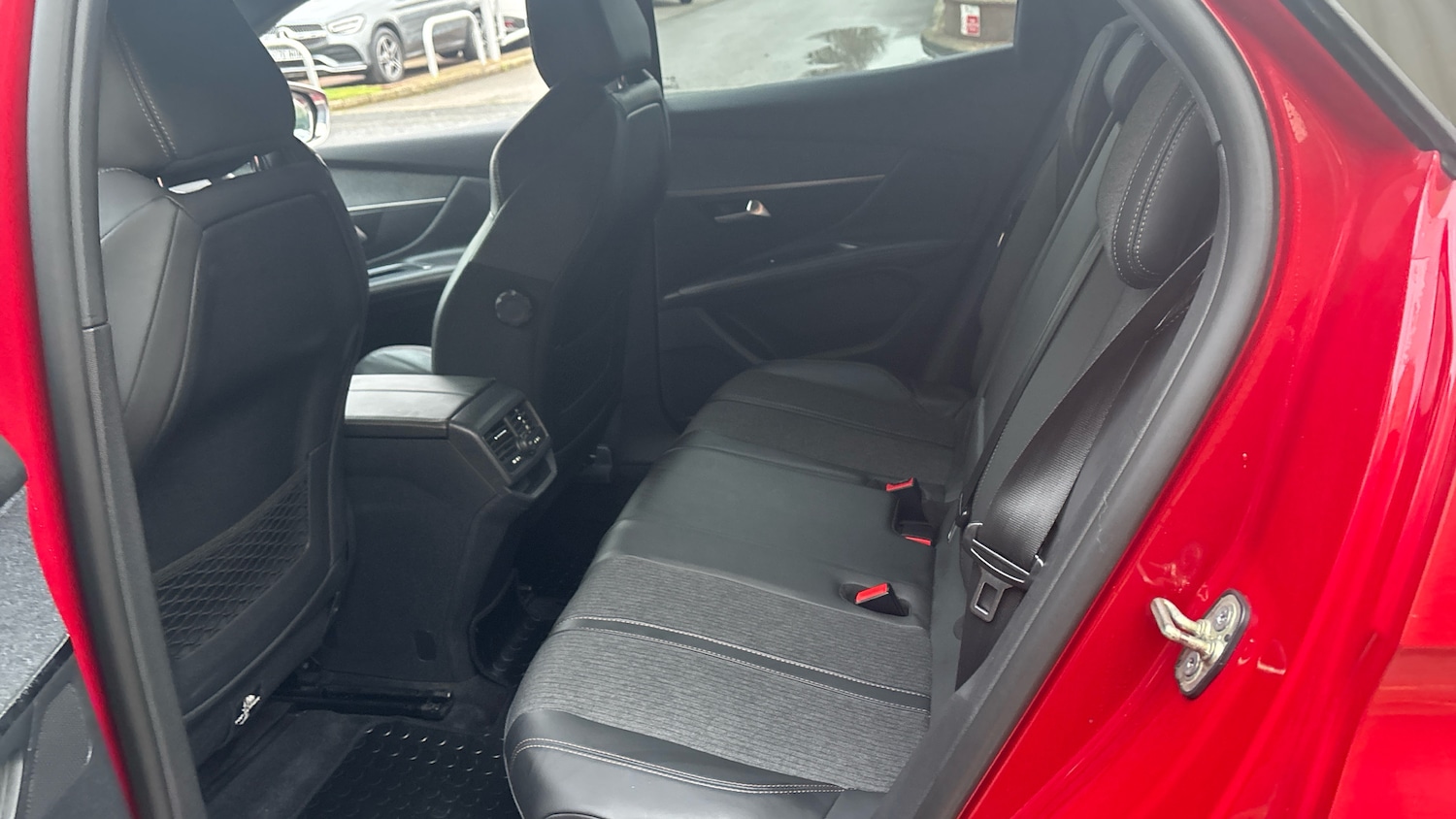 Used Peugeot 3008 2017 for sale - 77023275: Photo 16