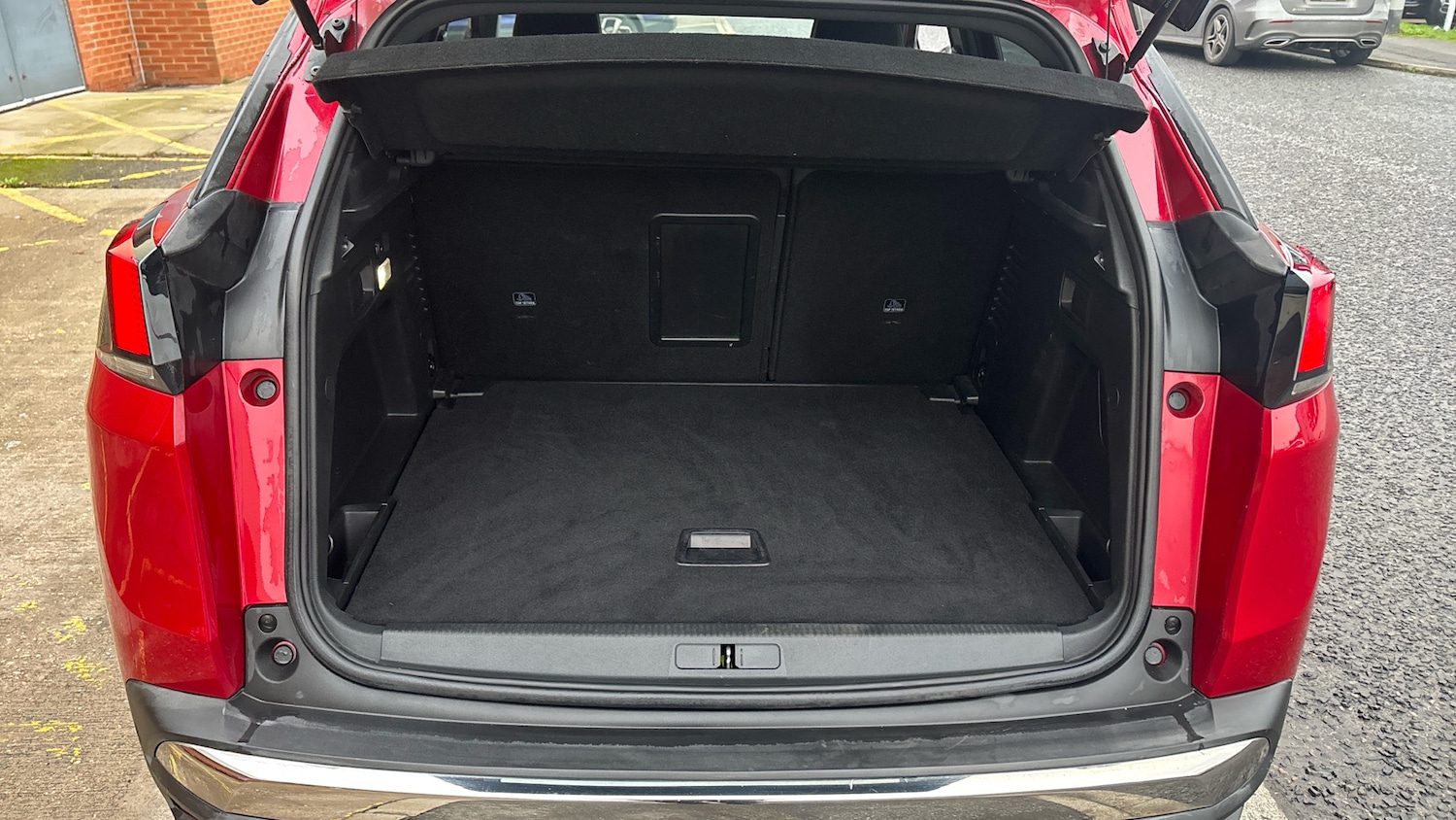 Used Peugeot 3008 2017 for sale - 77023275: Photo 4