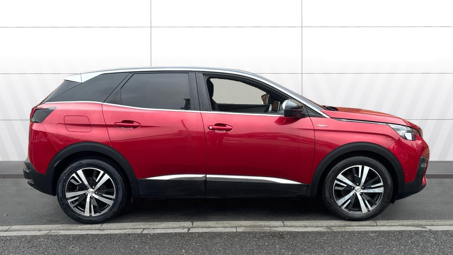 Used Peugeot 3008 2017 for sale - 77023275: Photo 5