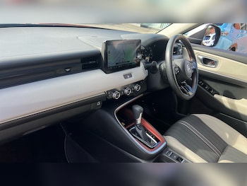 Used Honda HR-V 2023 for sale - 76026970: Photo 2