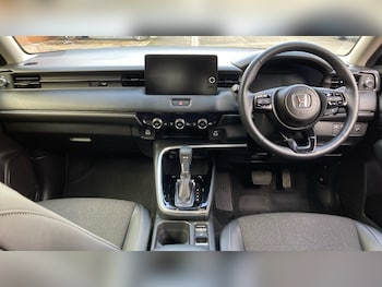 Used Honda HR-V 2024 for sale - 77618793: Photo