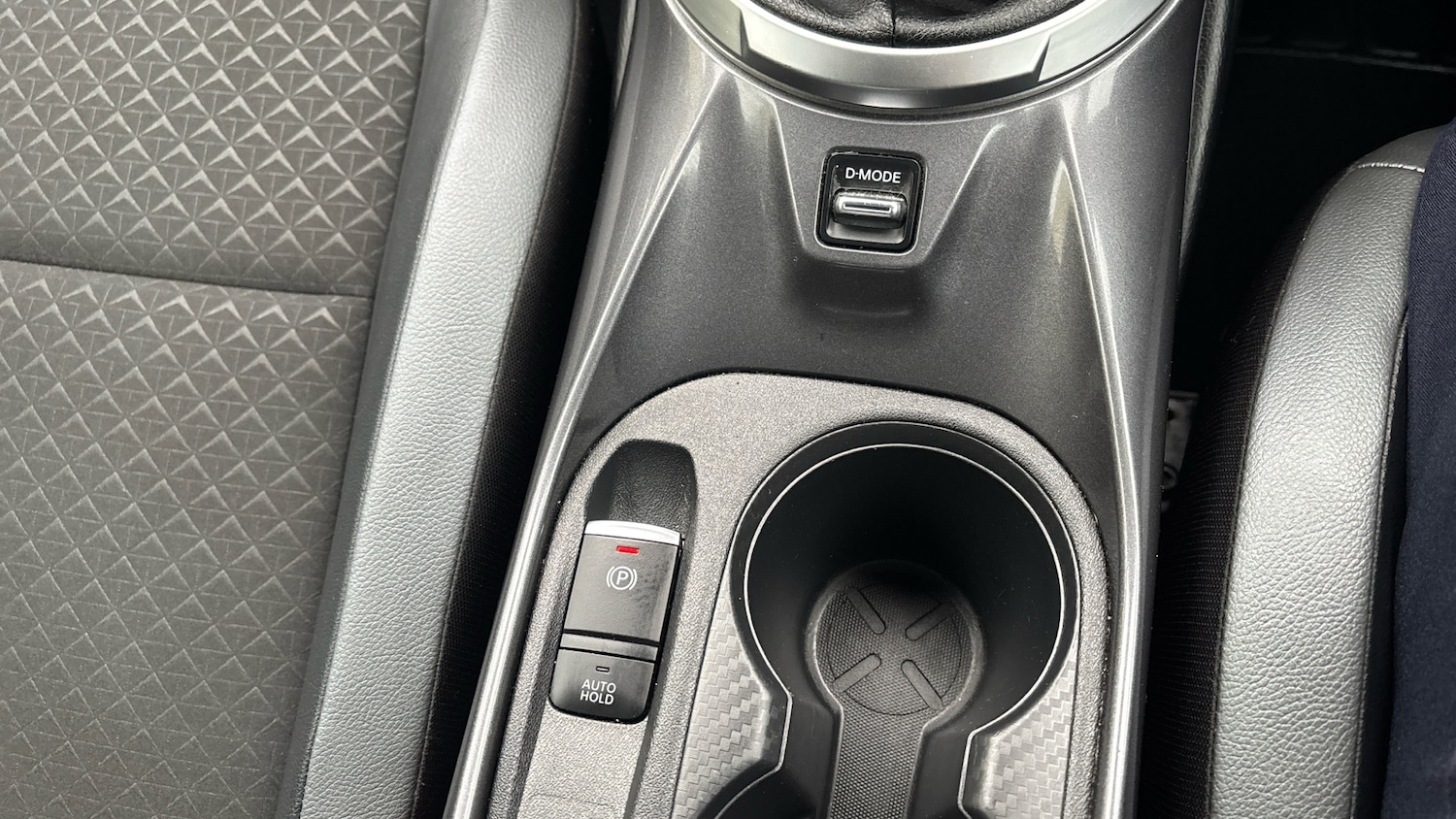 Used Nissan Juke 2023 for sale - 76968738: Photo 38