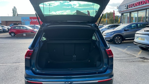 Used Volkswagen Tiguan 2022 for sale - 76193030: Photo 4