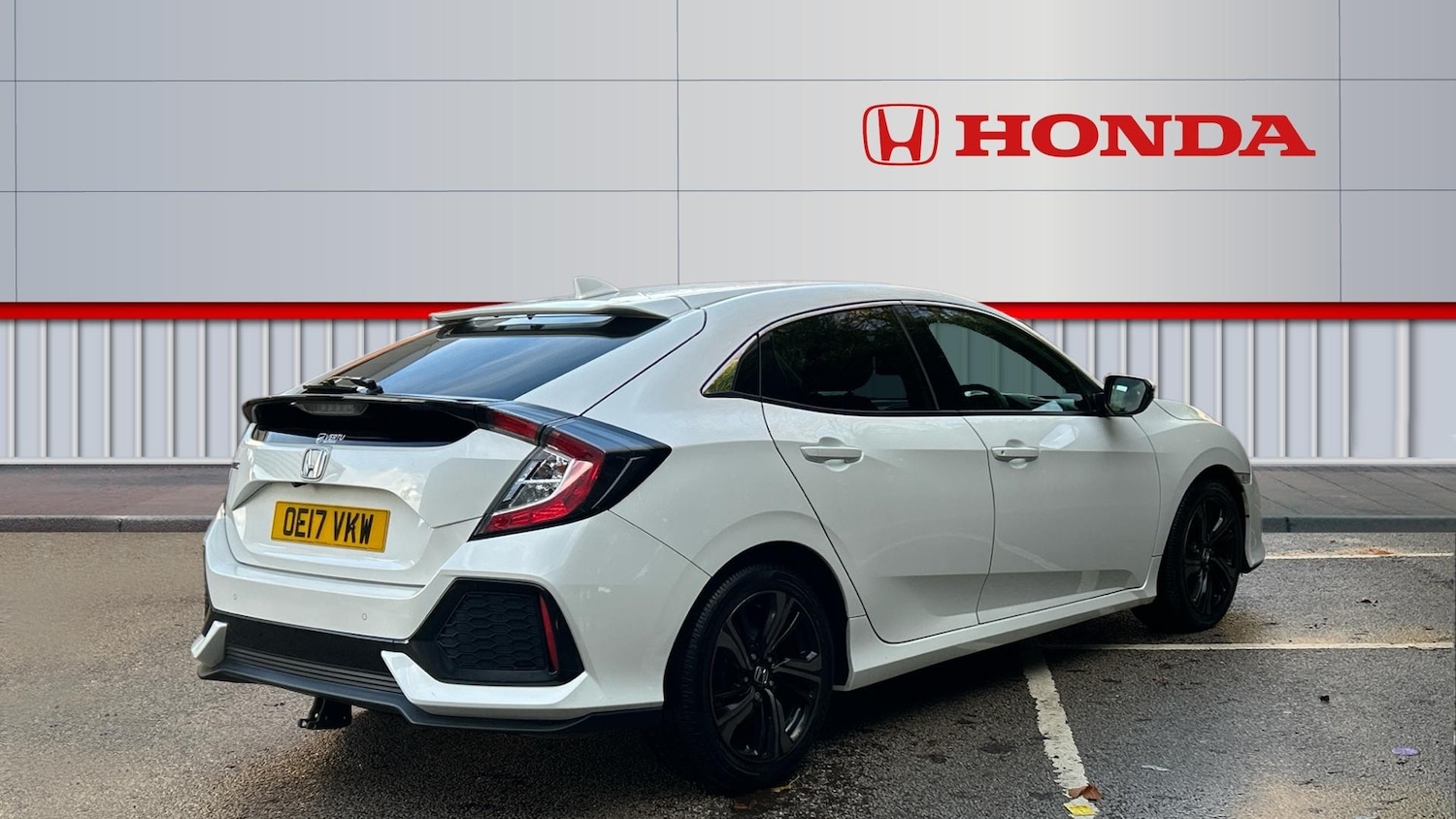 Used Honda Civic 2017 for sale - 76835318: Photo 12