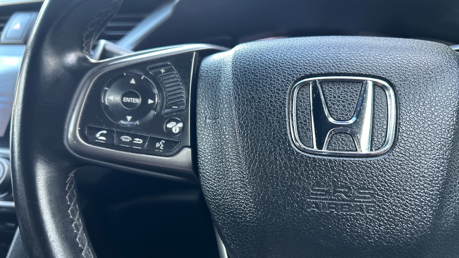 Used Honda Civic 2017 for sale - 76835318: Photo 19