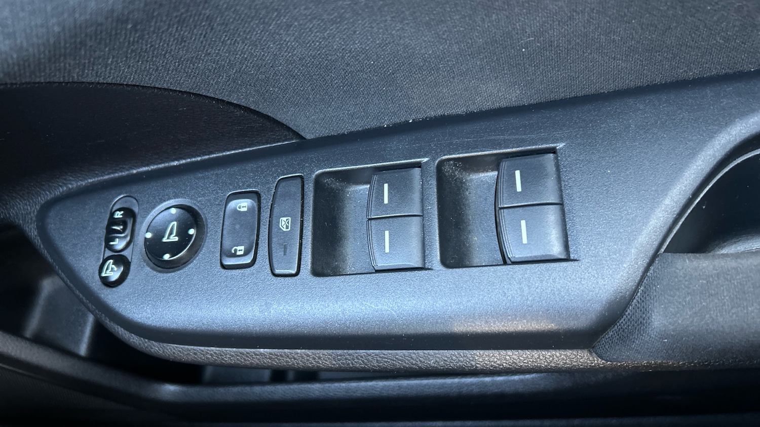 Used Honda Civic 2017 for sale - 76835318: Photo 24