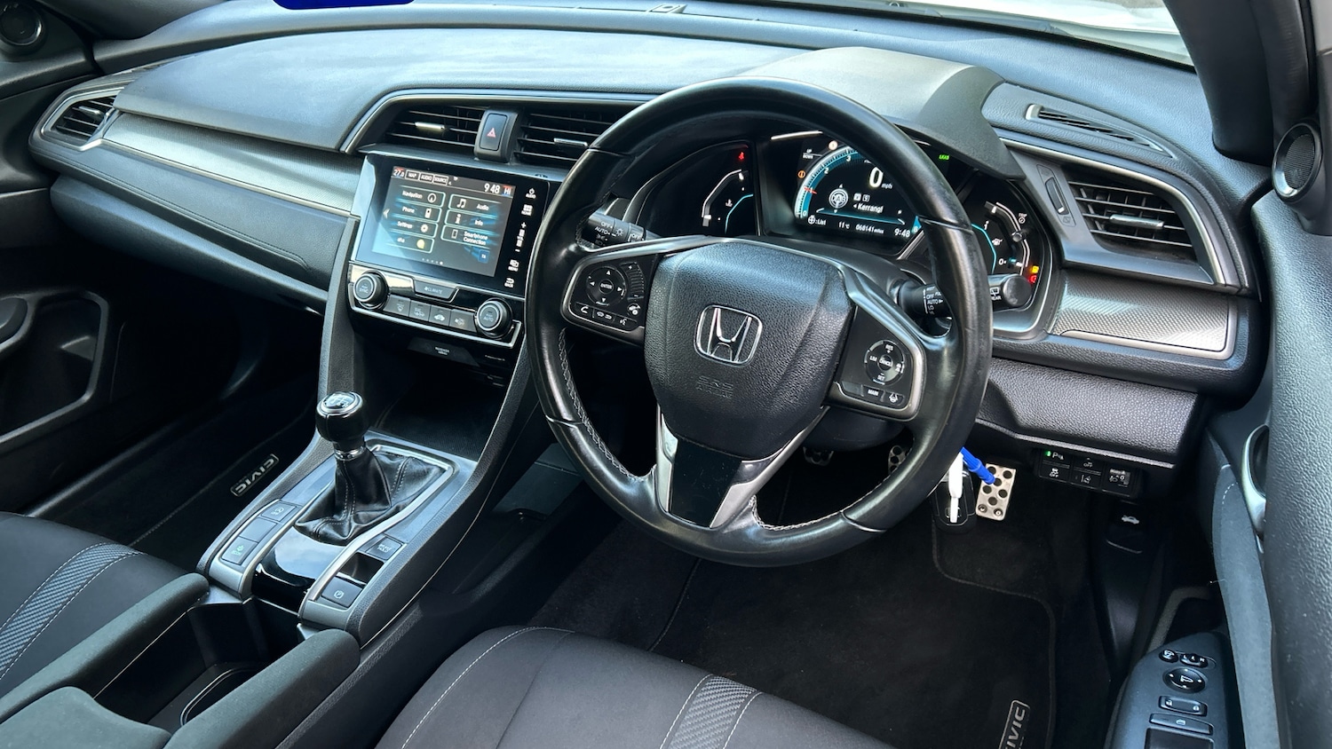 Used Honda Civic 2017 for sale - 76835318: Photo 26