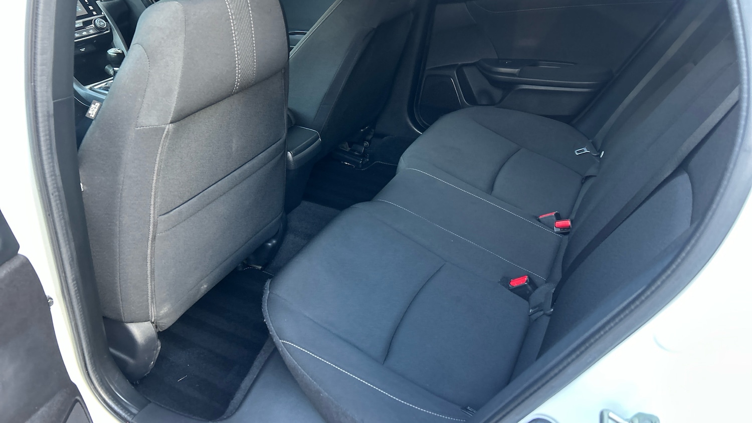 Used Honda Civic 2017 for sale - 76835318: Photo 31