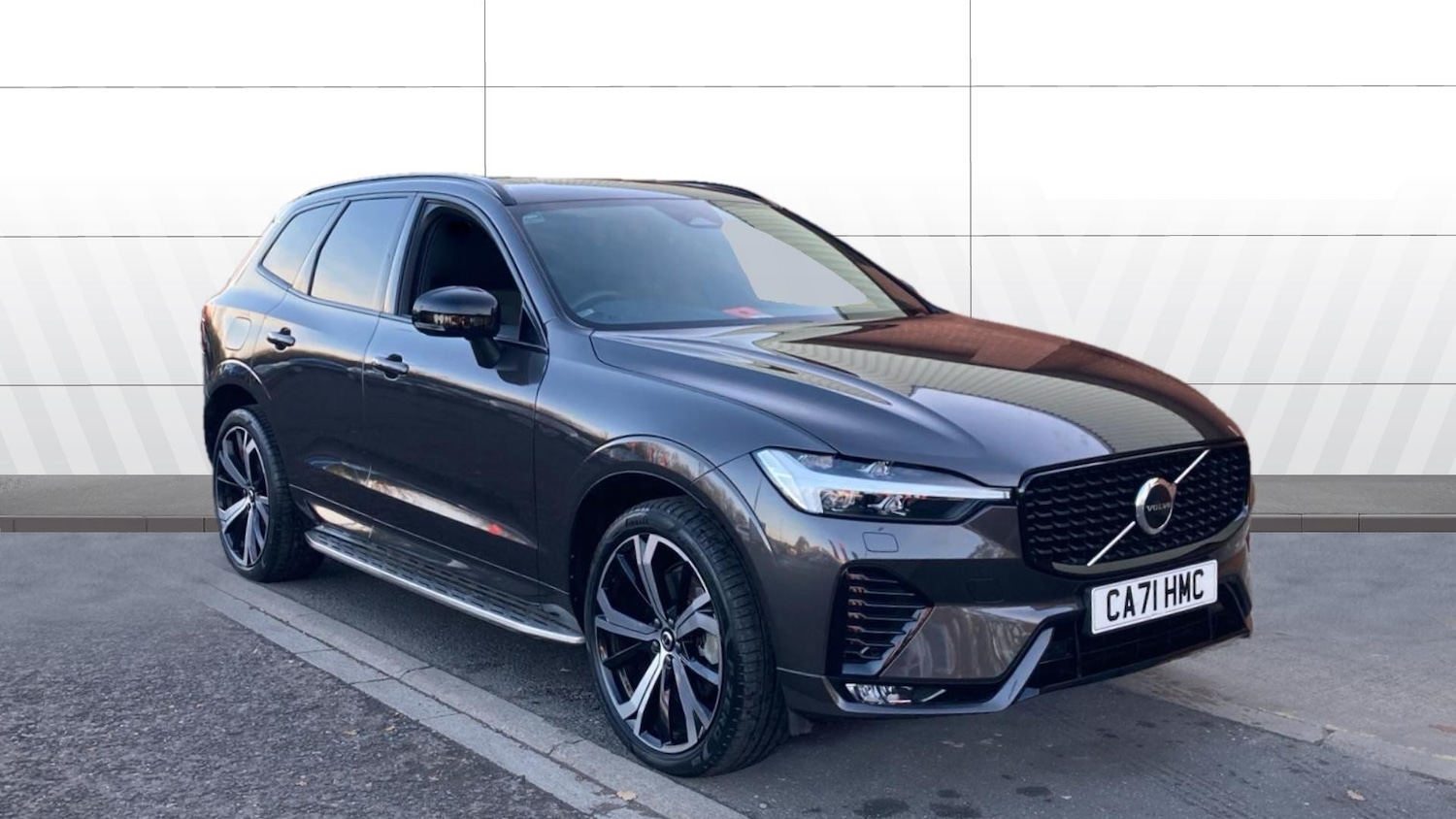 Used Volvo XC60 2021 for sale - 76638584: Photo 1