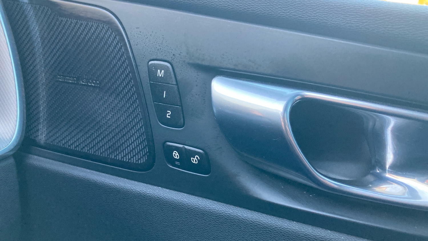 Used Volvo XC60 2021 for sale - 76638584: Photo 24