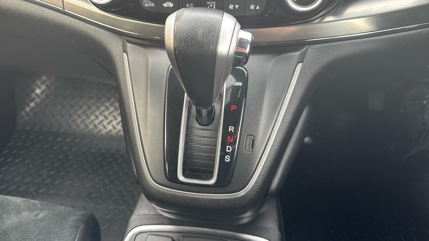 Used Honda CR-V 2015 for sale - 77137502: Photo 20