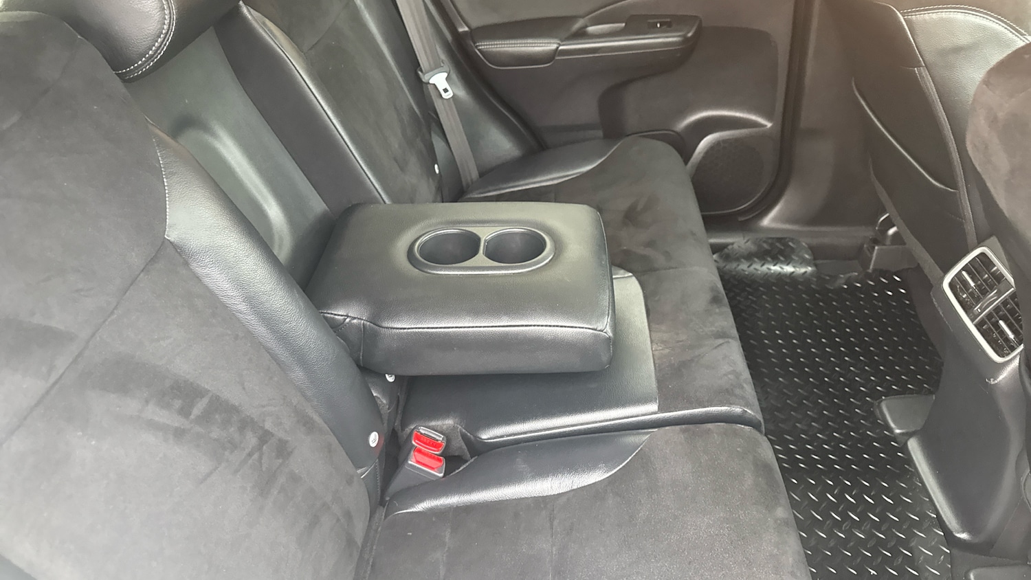 Used Honda CR-V 2015 for sale - 77137502: Photo 32