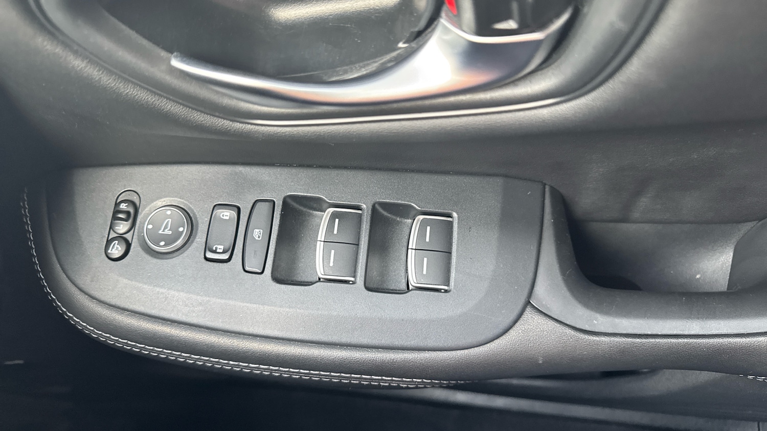 Used Honda ZR-V 2024 for sale - 76332041: Photo 16