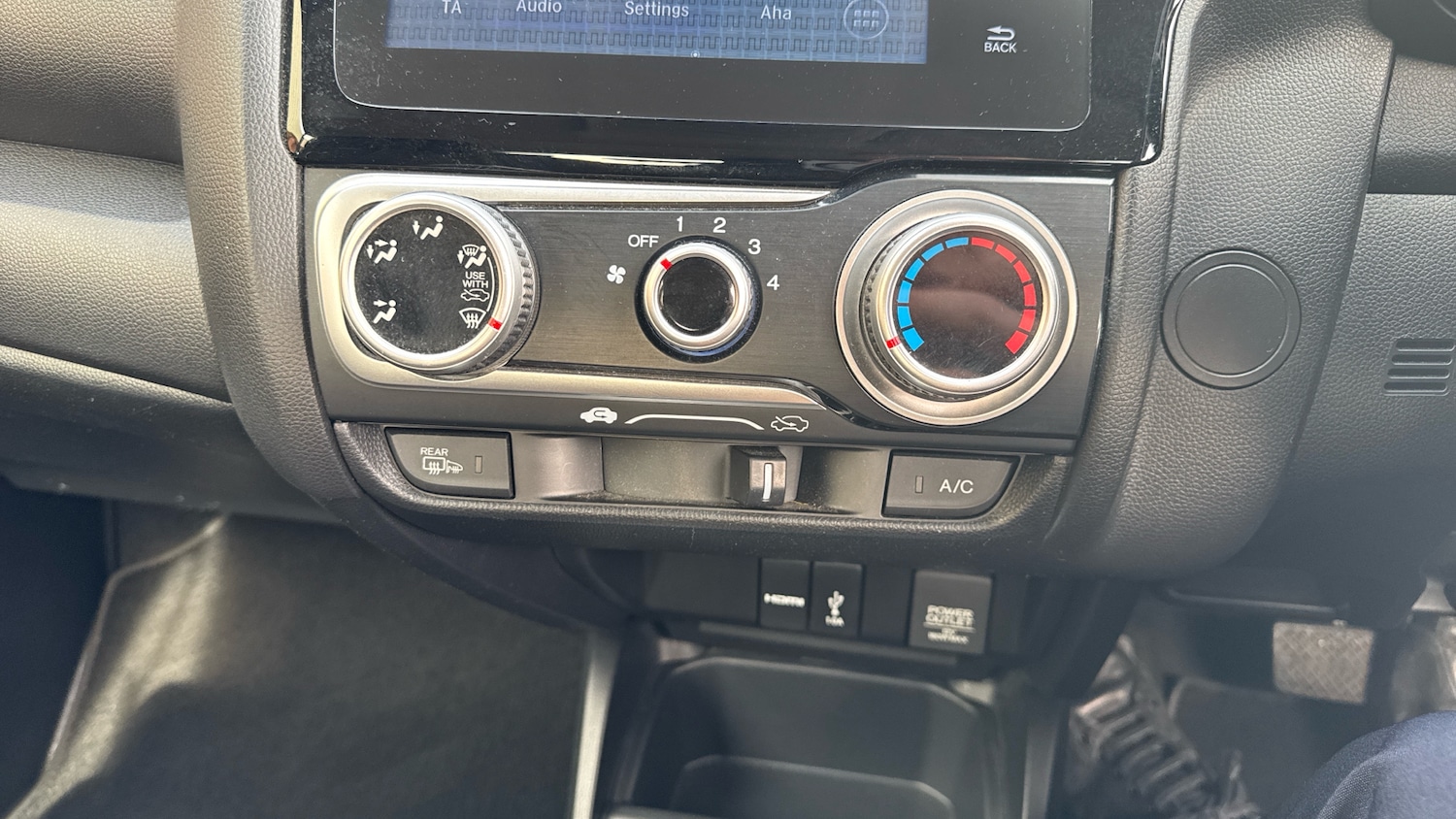 Used Honda Jazz 2019 for sale - 77988971: Photo 22