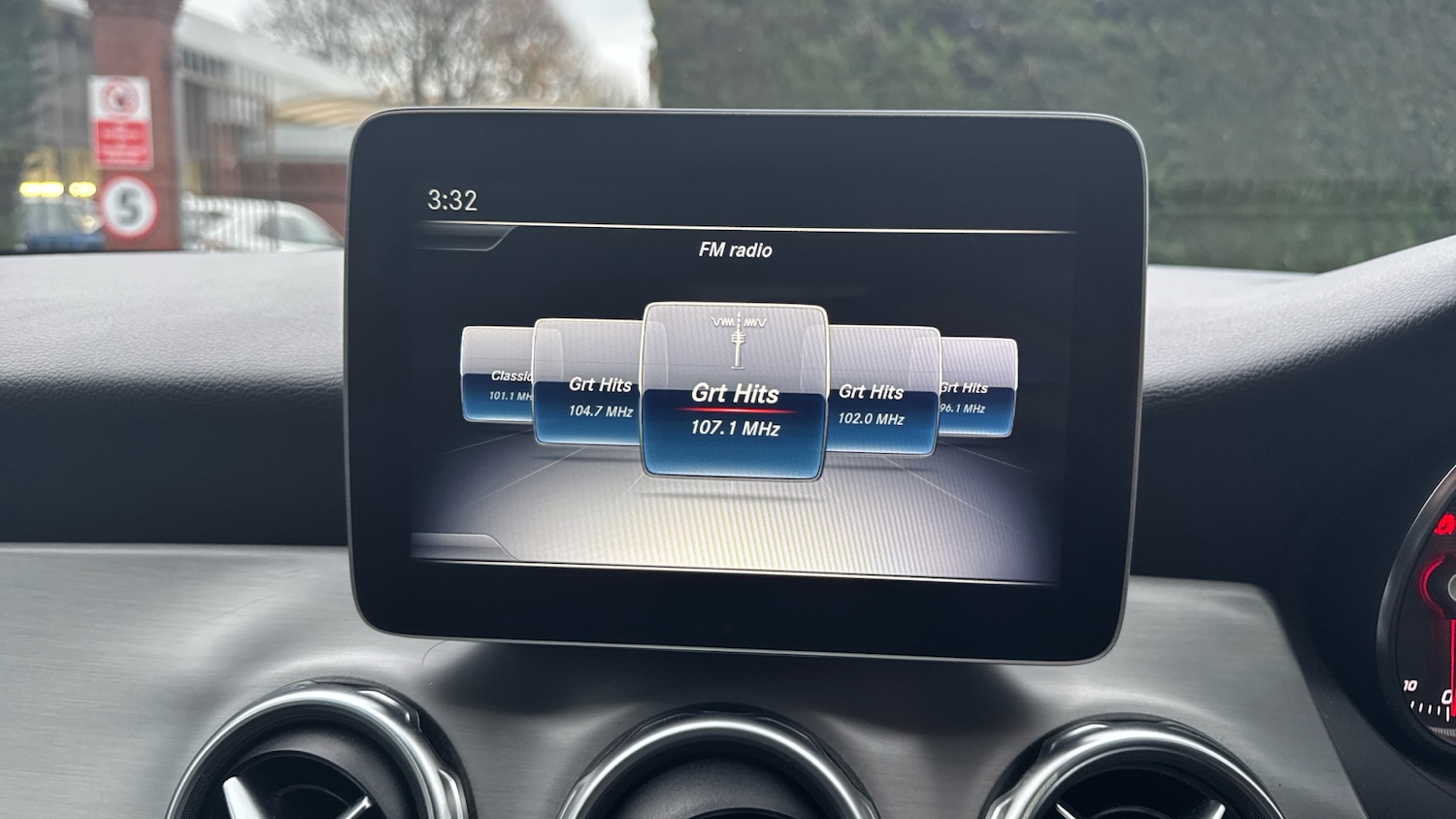 Used Mercedes-Benz GLA 2019 for sale - 76541301: Photo 32