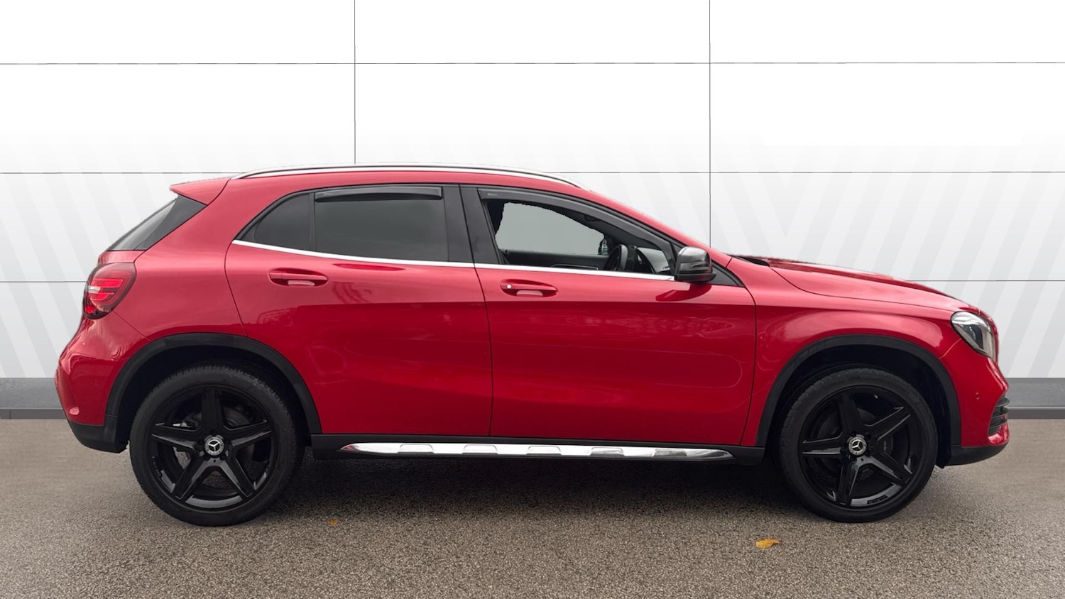 Used Mercedes-Benz GLA 2019 for sale - 76541301: Photo 5