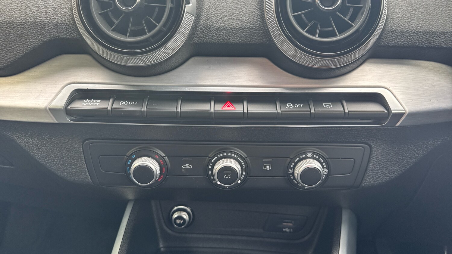 Used Audi Q2 2022 for sale - 77945310: Photo 32