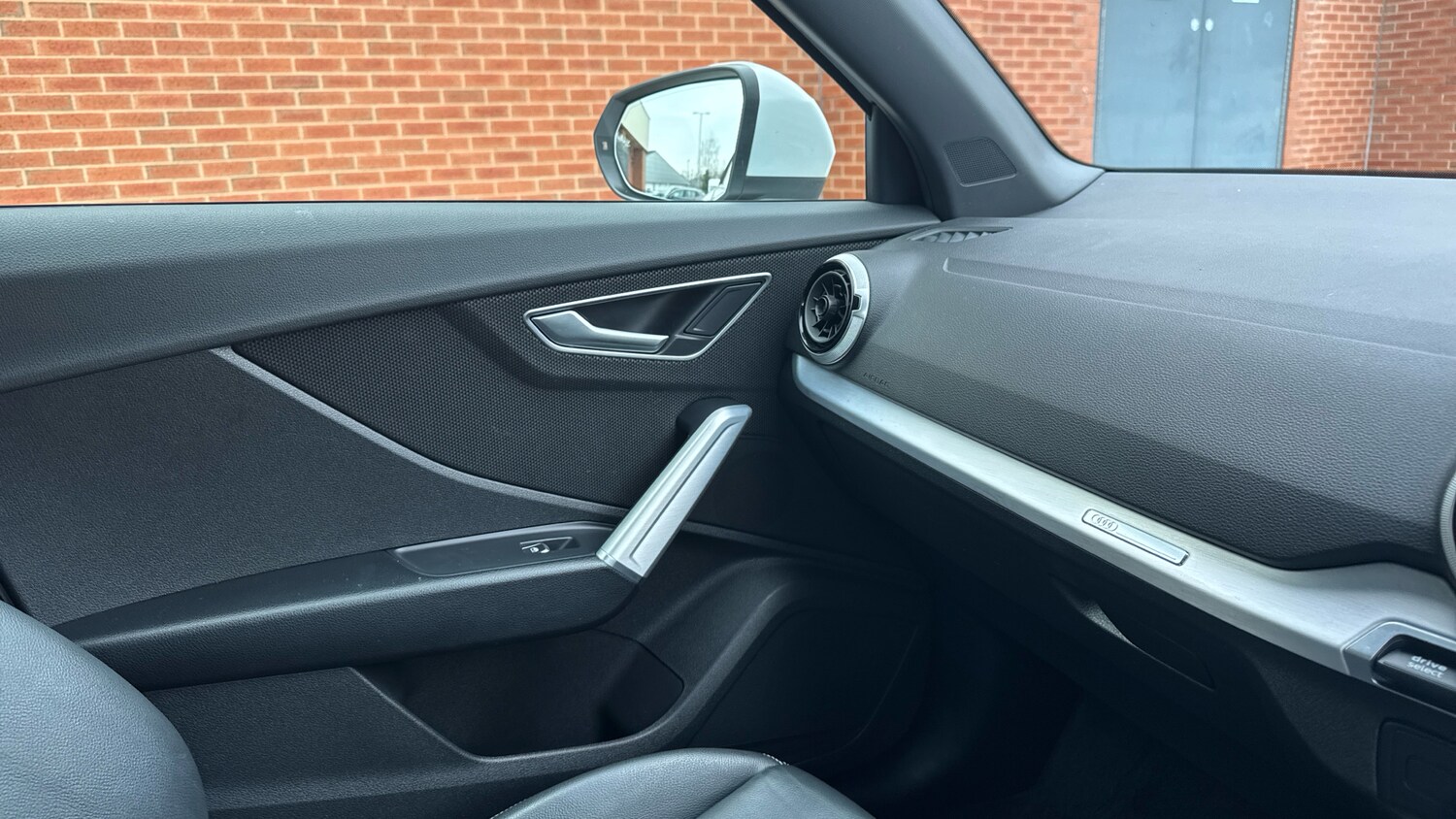 Used Audi Q2 2022 for sale - 77945310: Photo 40