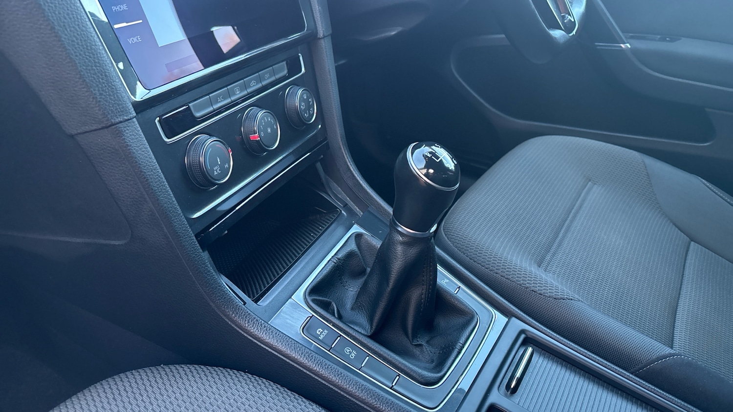 Used Volkswagen Golf 2019 for sale - 76705664: Photo 13