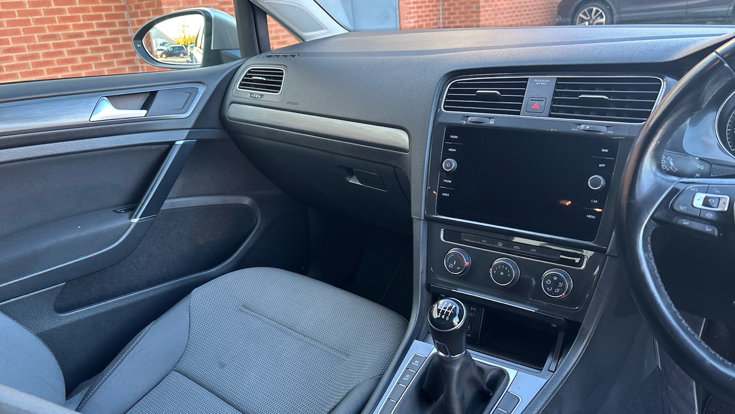 Used Volkswagen Golf 2019 for sale - 76705664: Photo 14