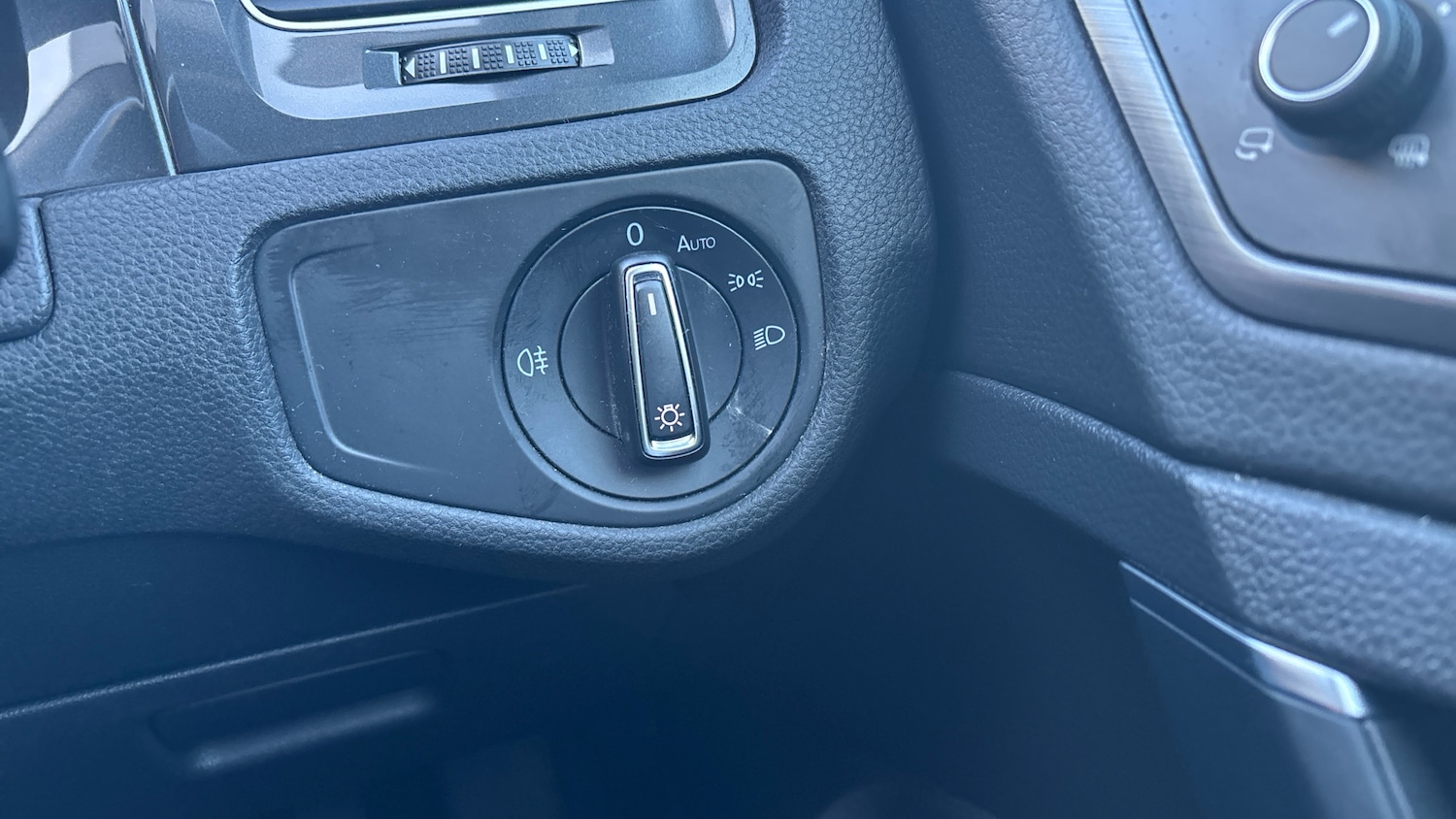 Used Volkswagen Golf 2019 for sale - 76705664: Photo 24