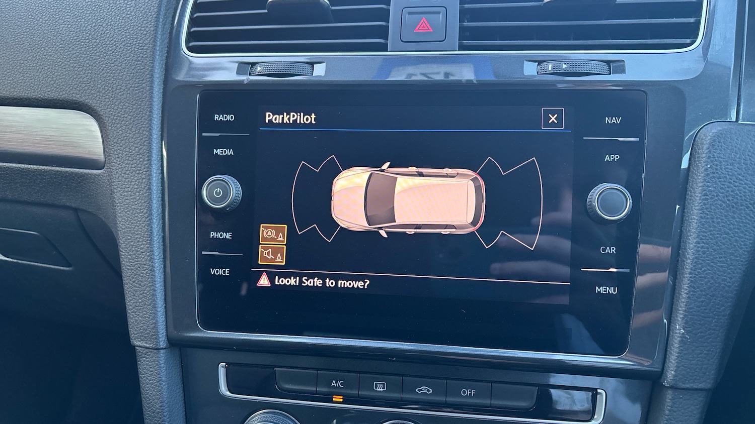 Used Volkswagen Golf 2019 for sale - 76705664: Photo 41