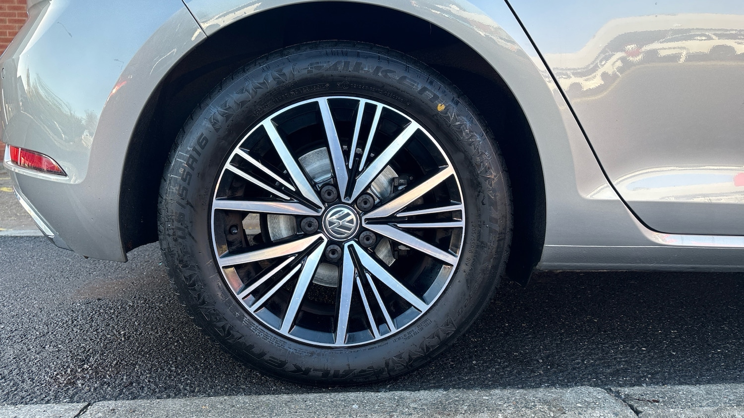 Used Volkswagen Golf 2019 for sale - 76705664: Photo 7