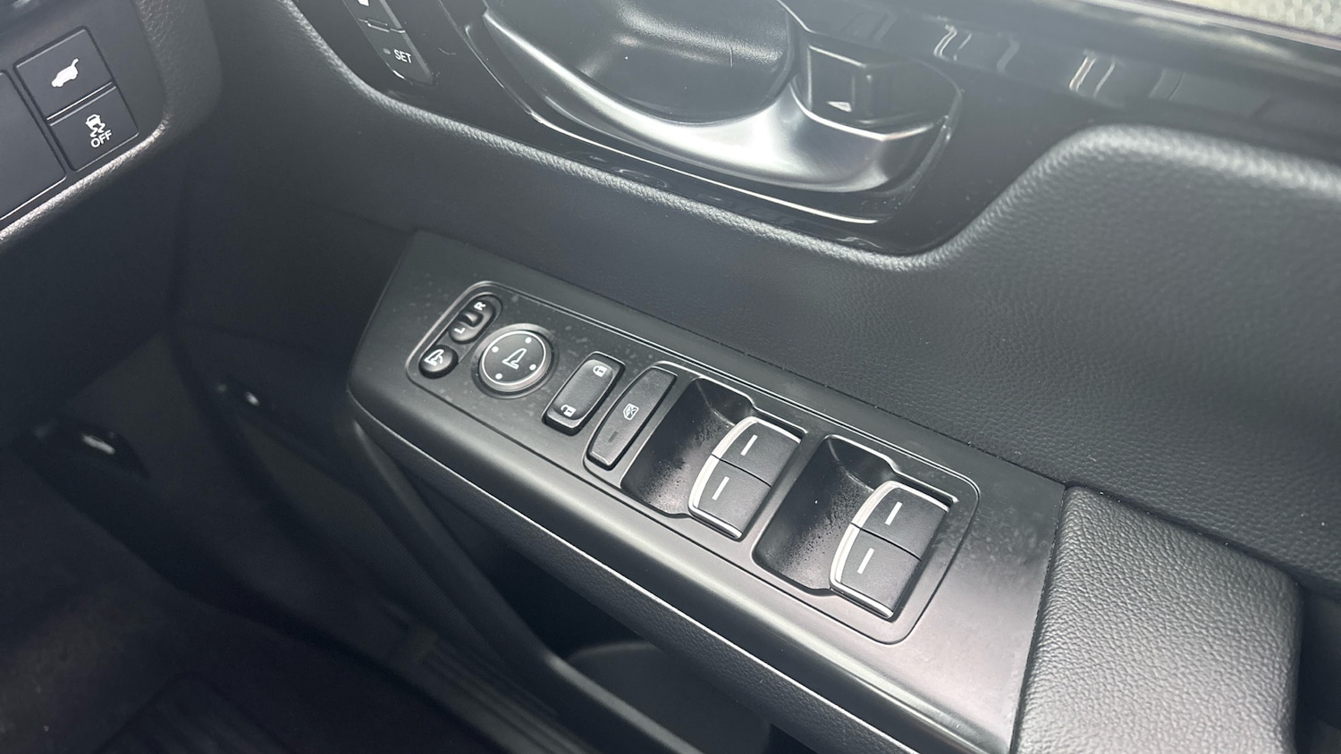 Used Honda CR-V 2024 for sale - 77505588: Photo 18